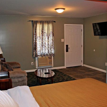 Jefferson Inn And Suites Экстерьер фото